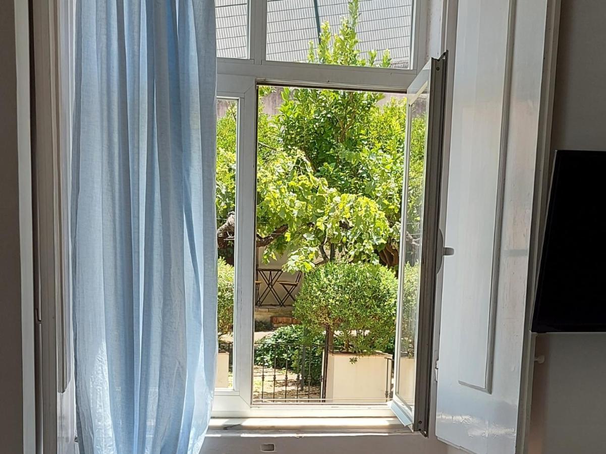 Portuguese Apartment In The Heart Of 리스본 외부 사진